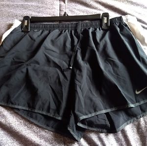 Nike Dri-Fit running short sz XL